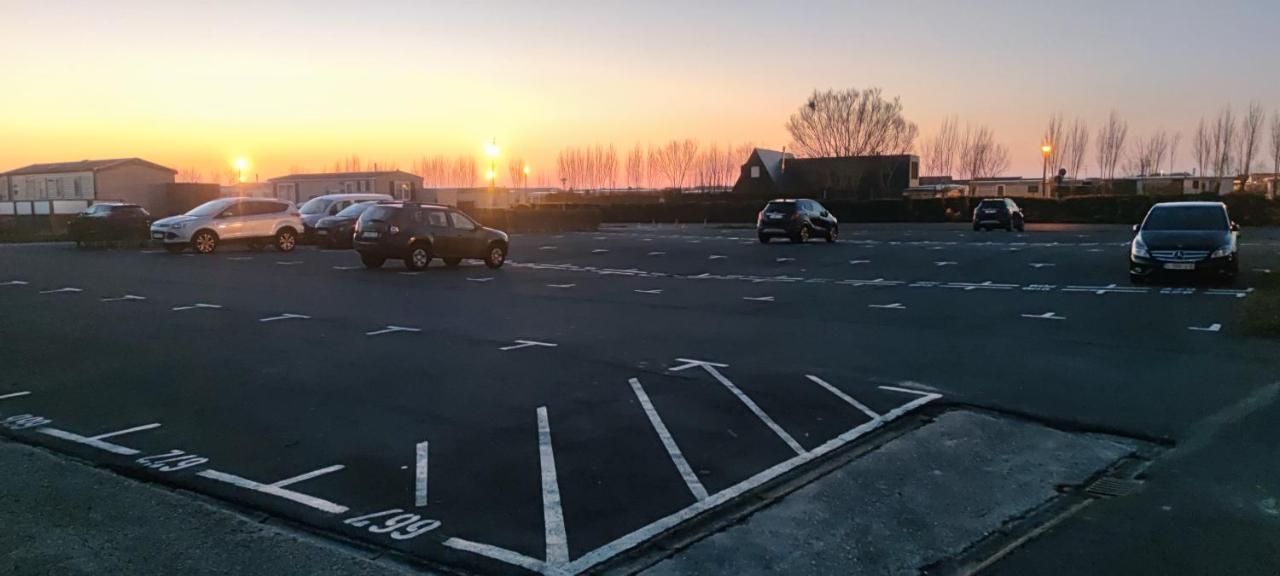 Przytulny Domek Holenderski Z Podgrzewanym Odkrytym Basenem Do Dyspozycji Gosci De Haan Kültér fotó